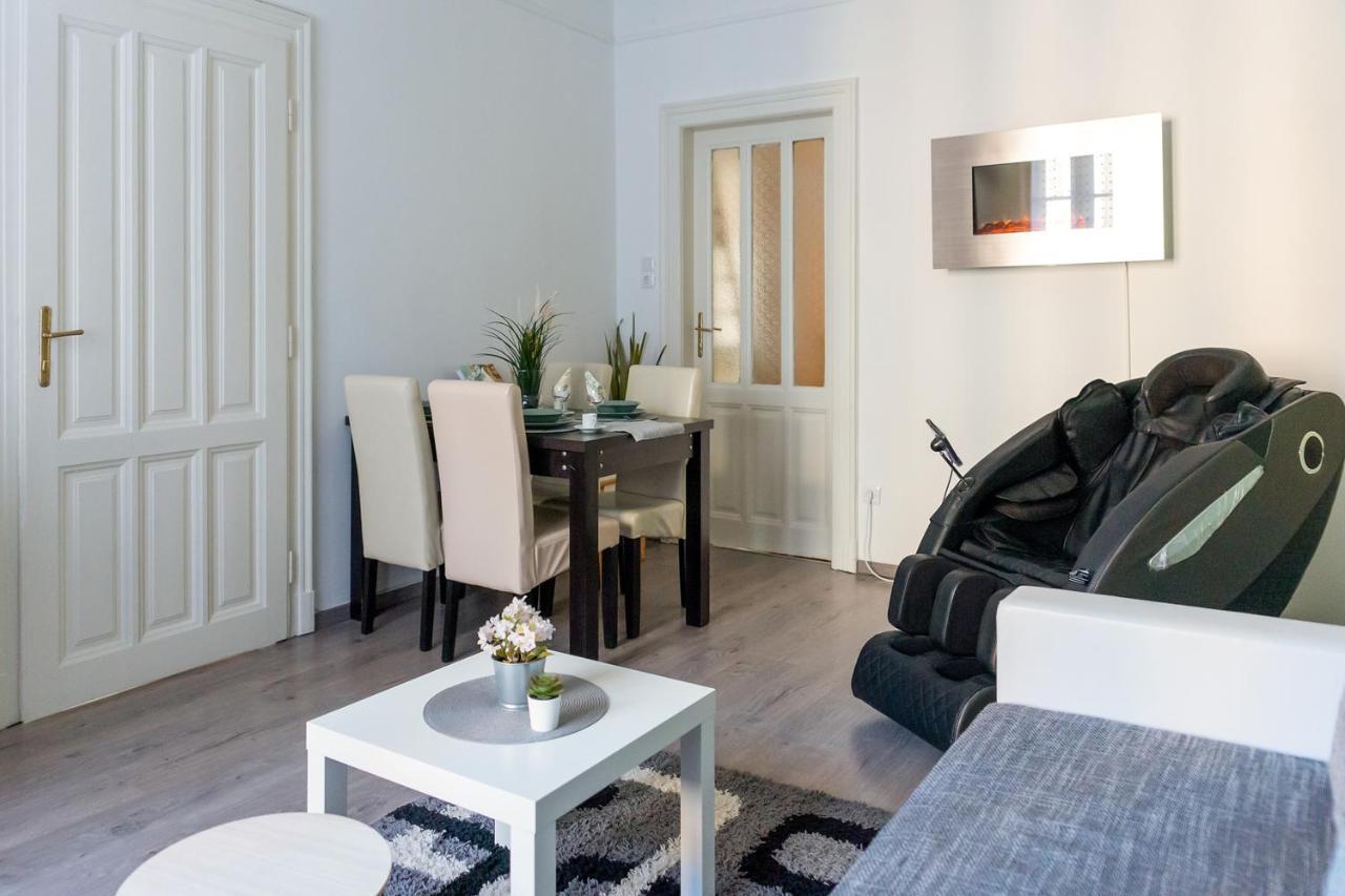 Wanderer 3 Apartment เดเบรตเซน ภายนอก รูปภาพ